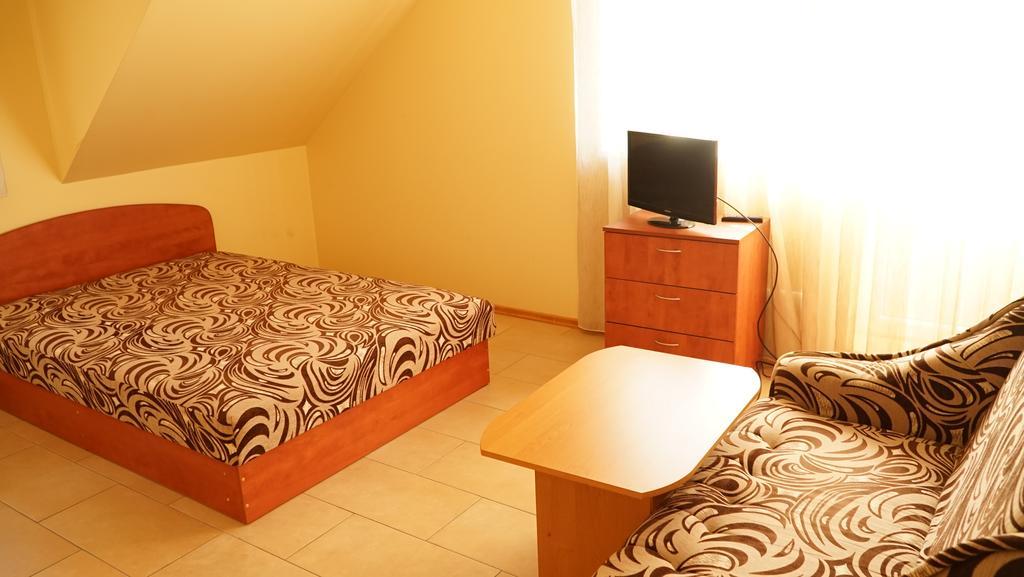 Hotel Surauciu Sveciu Namai Aukštadvaris Zewnętrze zdjęcie